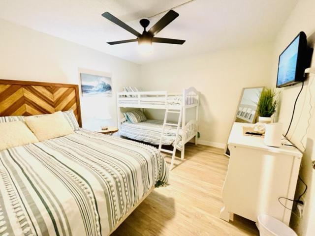 Harbor Light Family Resort North Wildwood Exterior photo